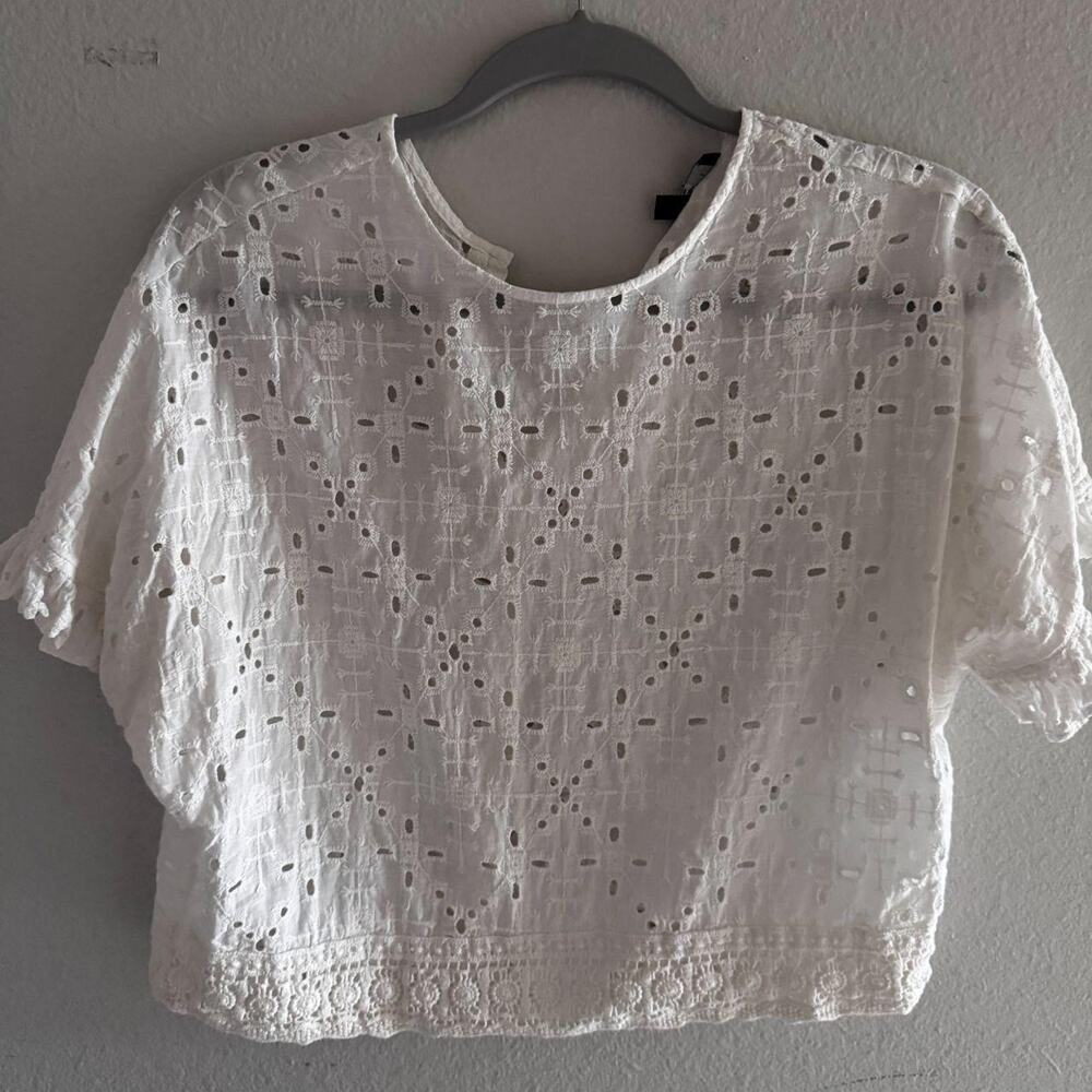 Lulus white embroidered eyelet crop